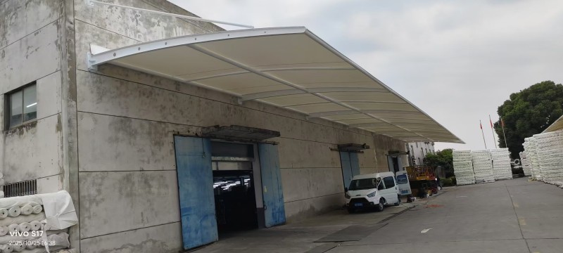 如何选择南湖区遮阳篷公司？膜结构车棚行业现状与优质公司推荐-1